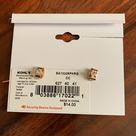 NWT Lauren Conrad rose gold tone pink rhinestone earrings - Picture 4 of 4